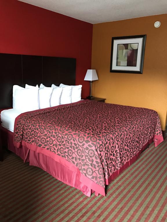 Days Inn By Wyndham Liberty/Ne Kansas City Exterior foto