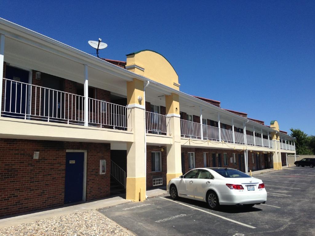 Days Inn By Wyndham Liberty/Ne Kansas City Exterior foto