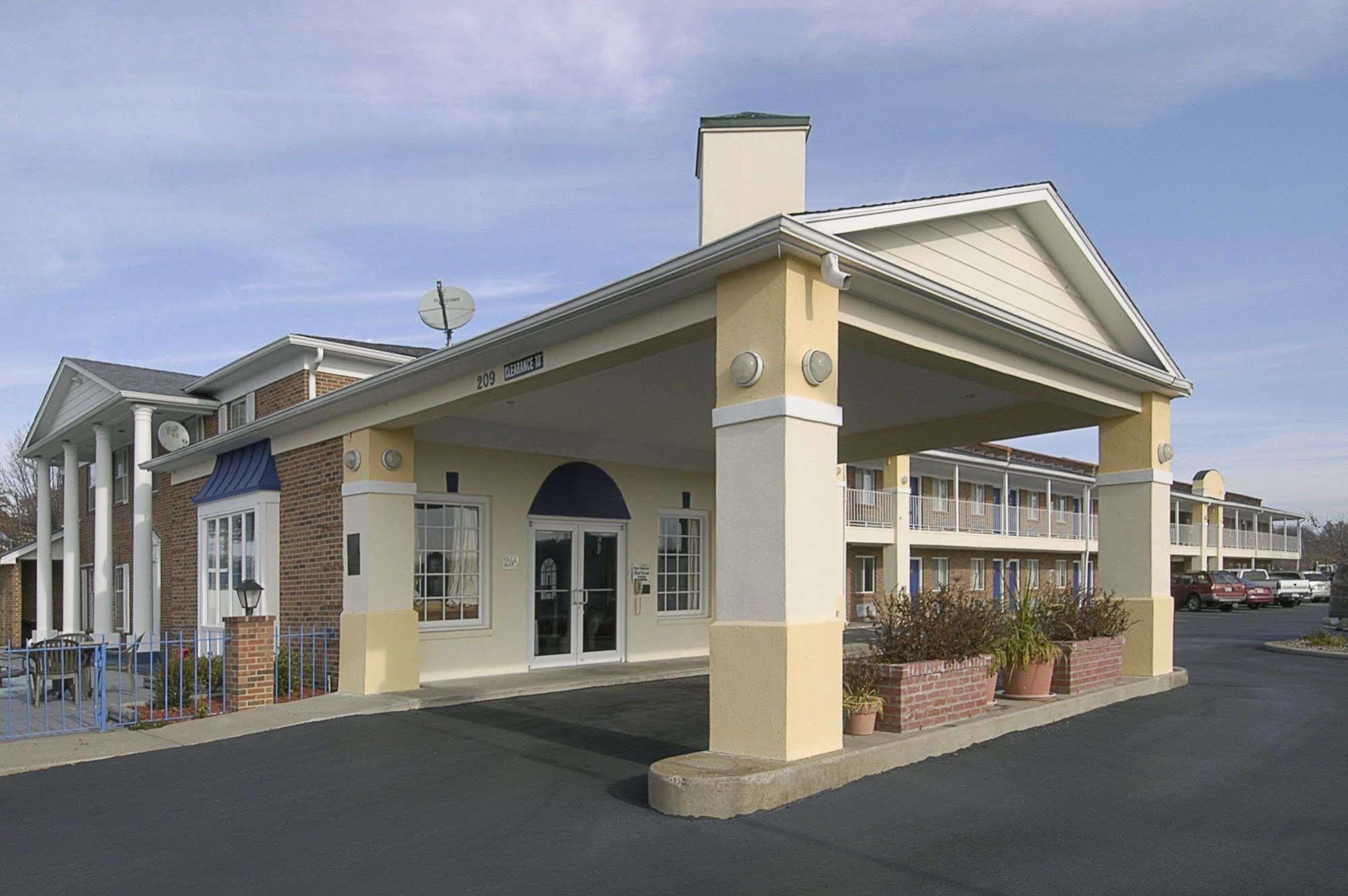 Days Inn By Wyndham Liberty/Ne Kansas City Exterior foto